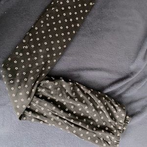 Size 10 Carter’s Leggings Black and White